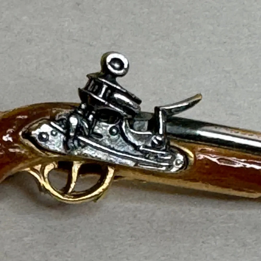 Vintage Avon Tie Clip Gold-Tone Enamel Jewelry Weapon